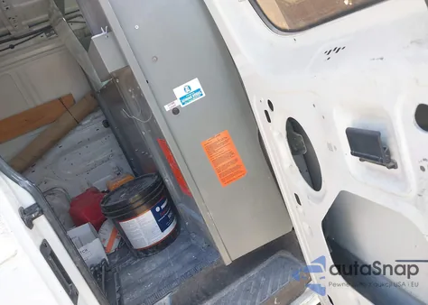 2010 Ford E-250 Commercial/Recreational z USA, uszkodzony, nr VIN 1FTNE2EL5ADA19644